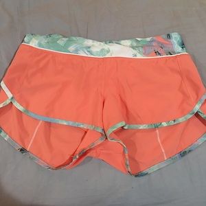 Lulu lemon running shorts